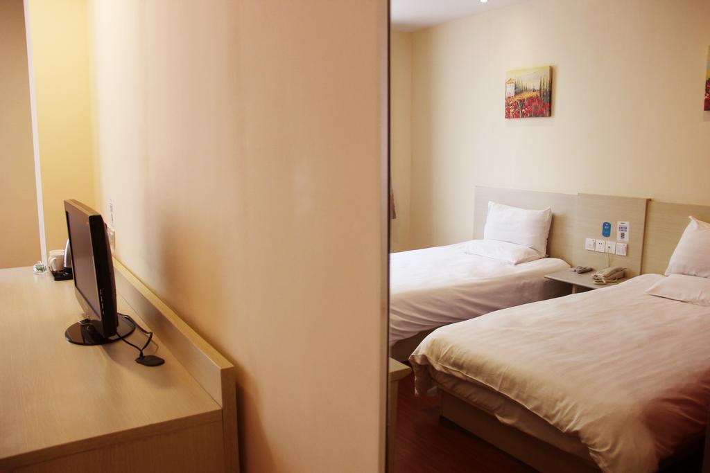 Hanting Express Tianjin Financial Street Binhai  Room photo